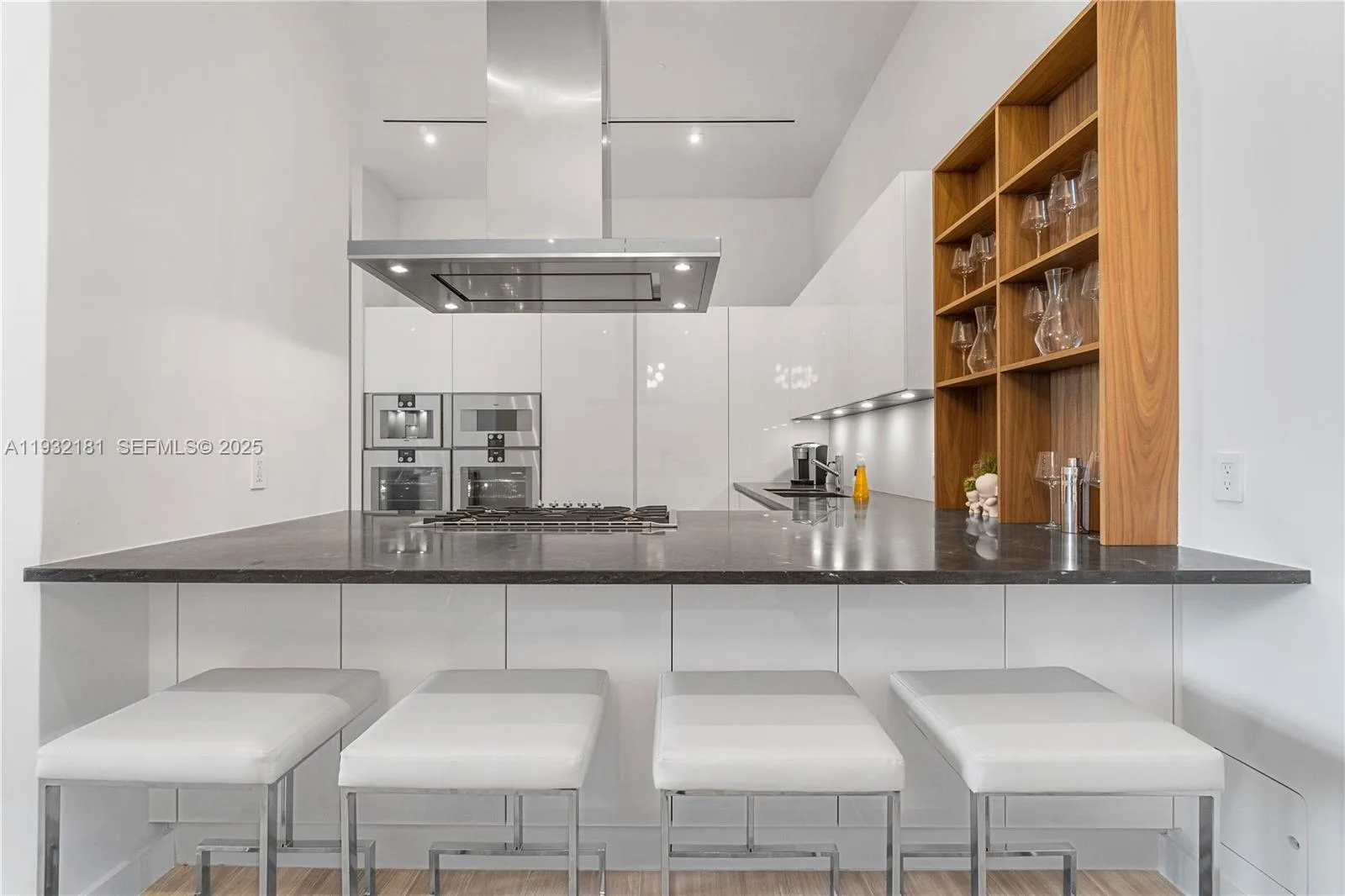 4701 N Meridian Ave # 210, Miami Beach, FL 33140 photo 5