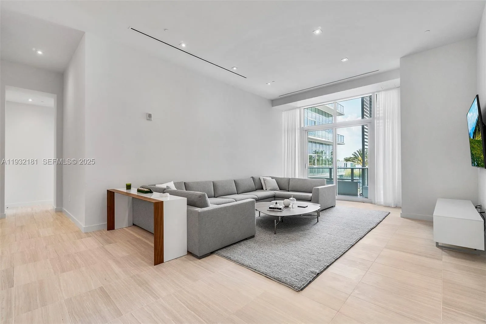 4701 N Meridian Ave # 210, Miami Beach, FL 33140 photo 6