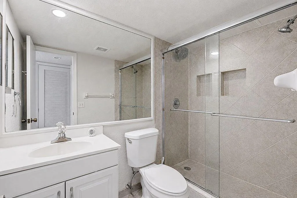 2322 S Cypress Bend Drive # 311, Pompano Beach, FL 33069 photo 10
