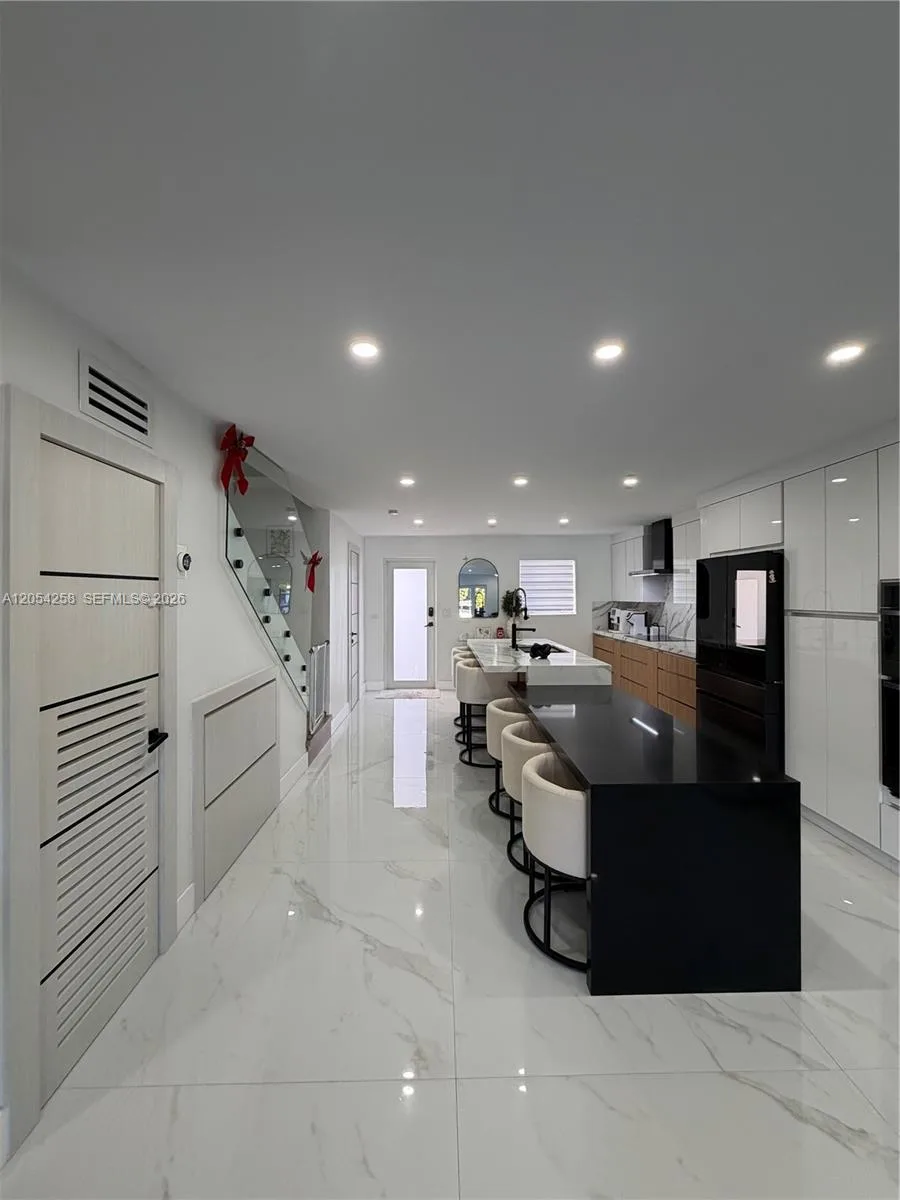 1955 NE 123rd St, North Miami, FL 33181 photo 13