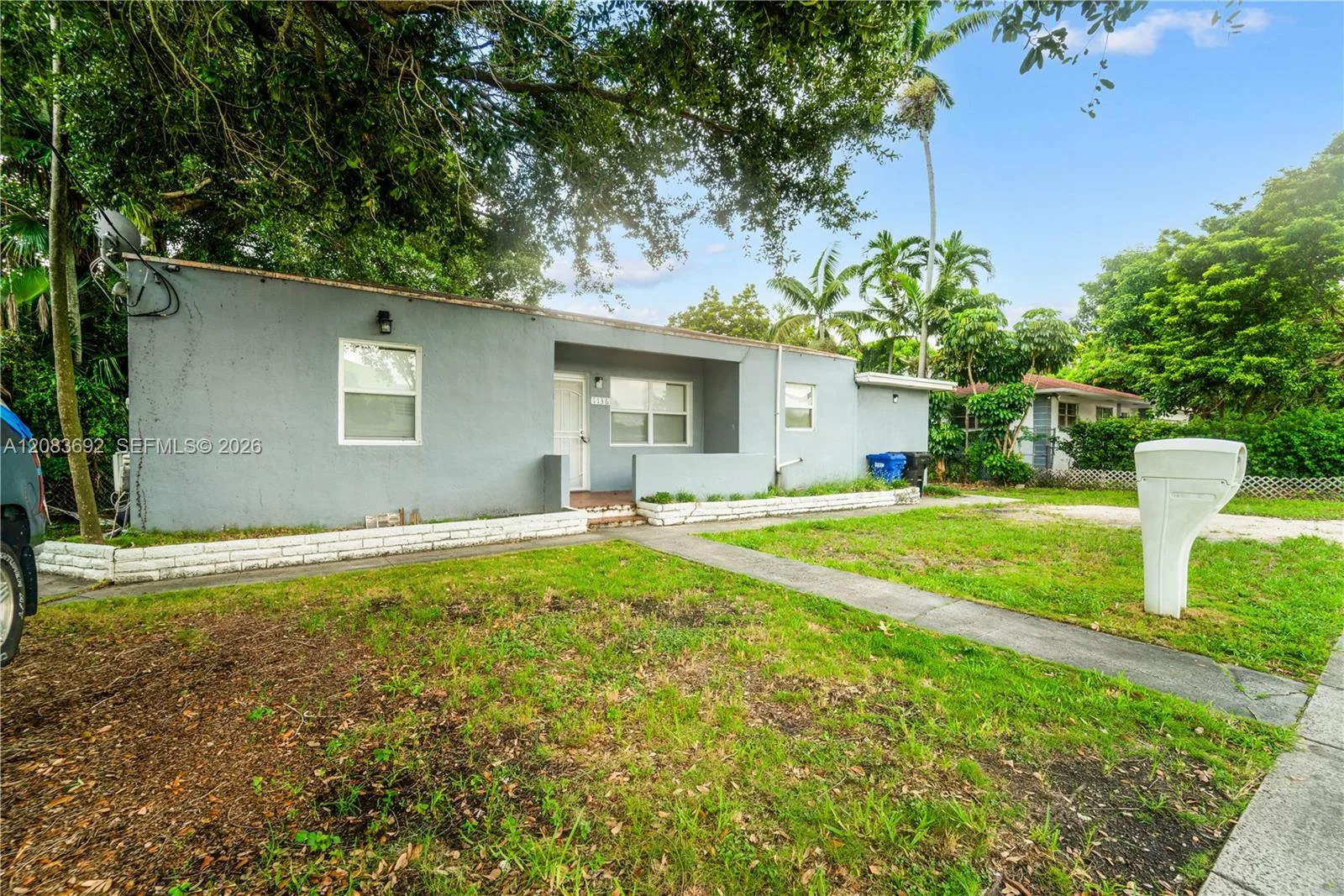 1136 NE 167th St # A, North Miami Beach, FL 33162