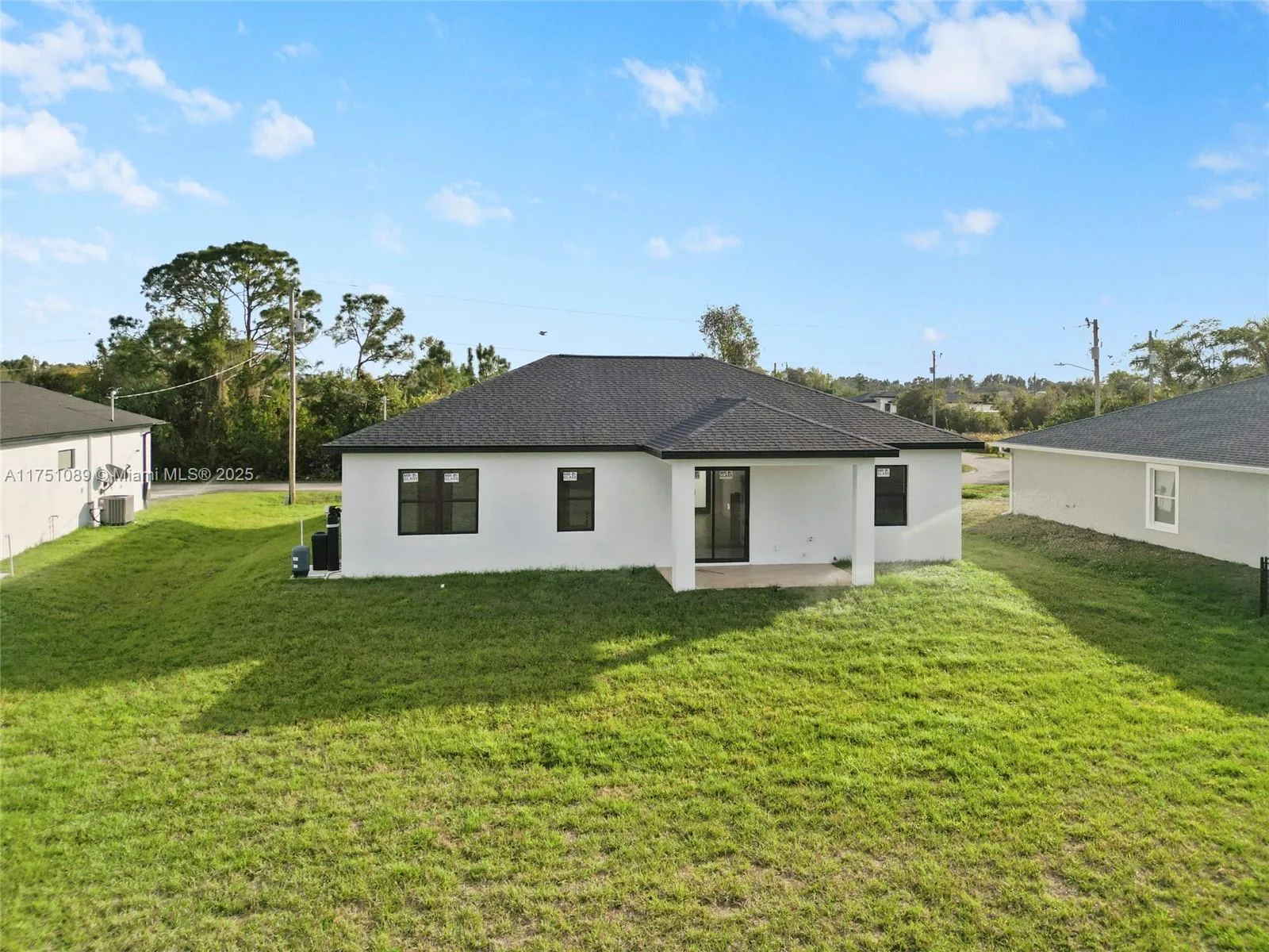 459 Paddock, Lehigh Acres, FL 33974 photo 3