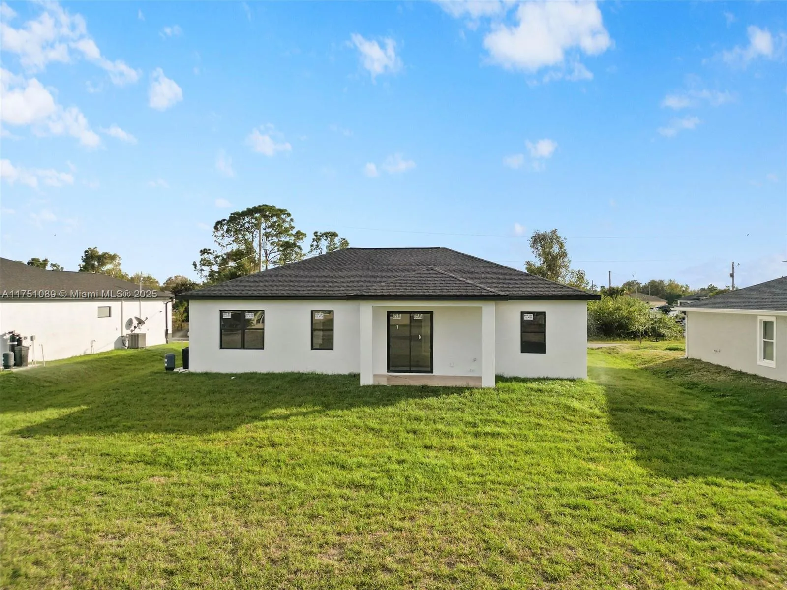 459 Paddock, Lehigh Acres, FL 33974 photo 4
