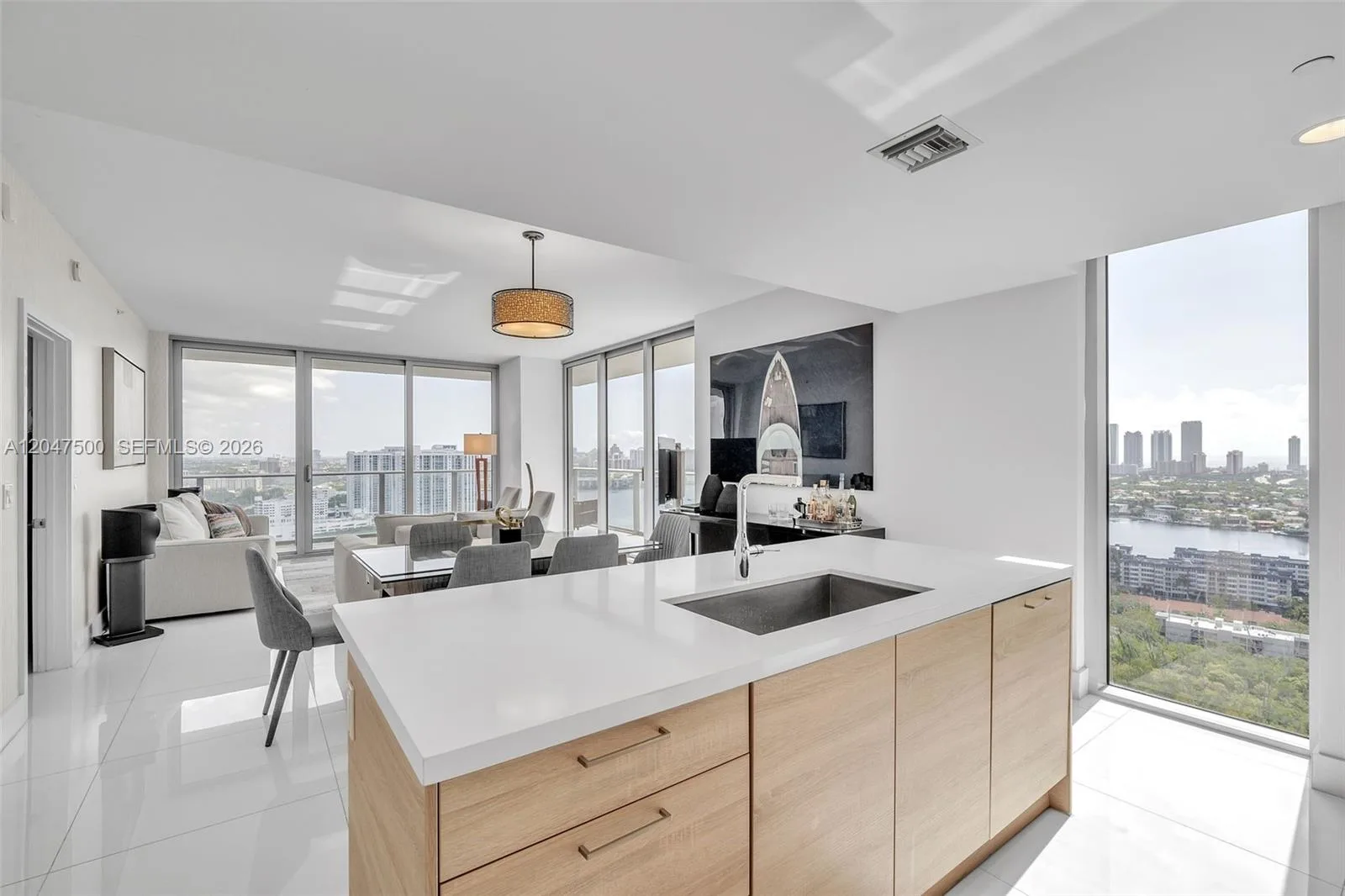 16385 Biscayne Blvd # 2707, North Miami Beach, FL 33160 photo 12