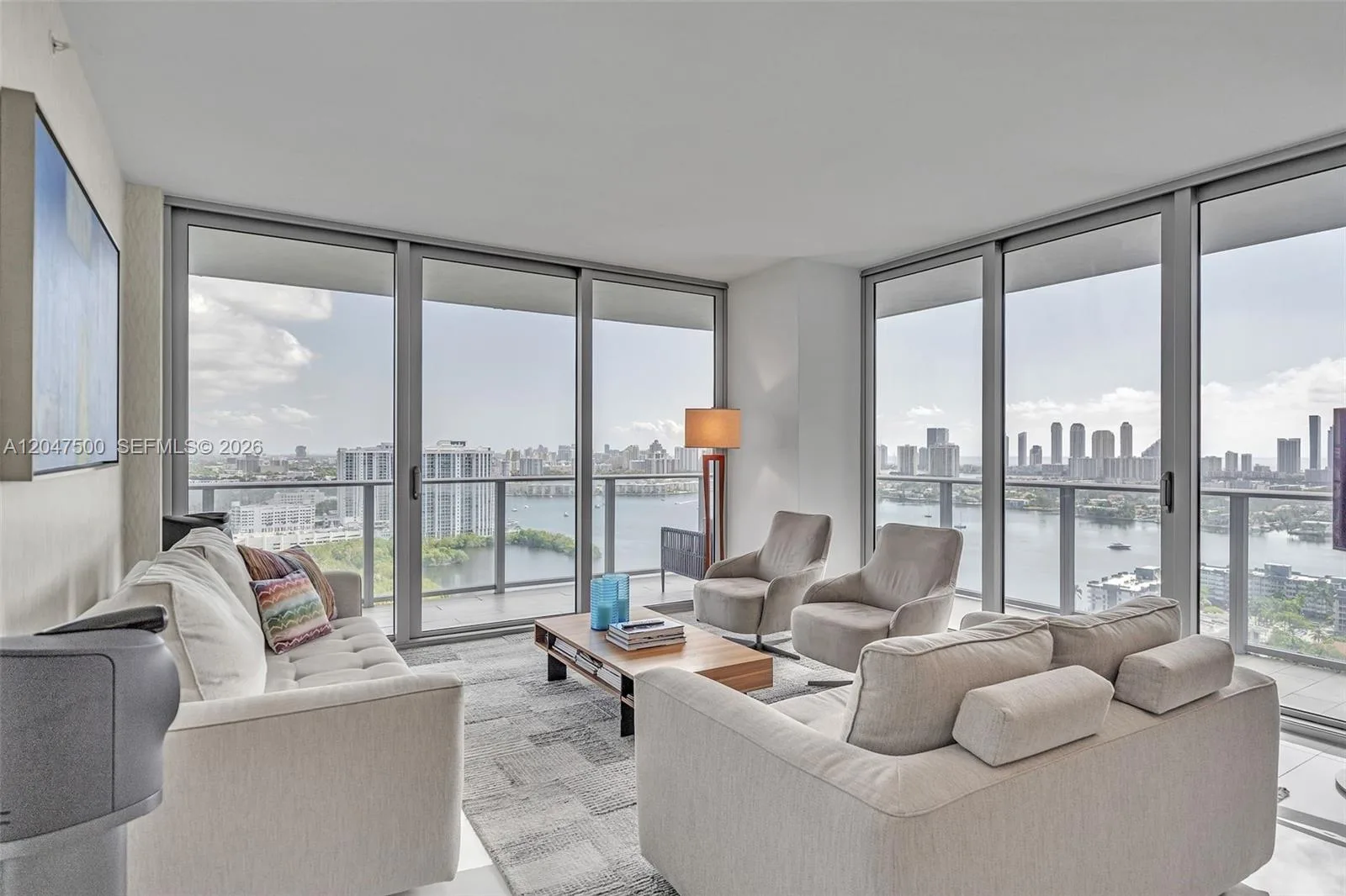 16385 Biscayne Blvd # 2707, North Miami Beach, FL 33160 photo 7