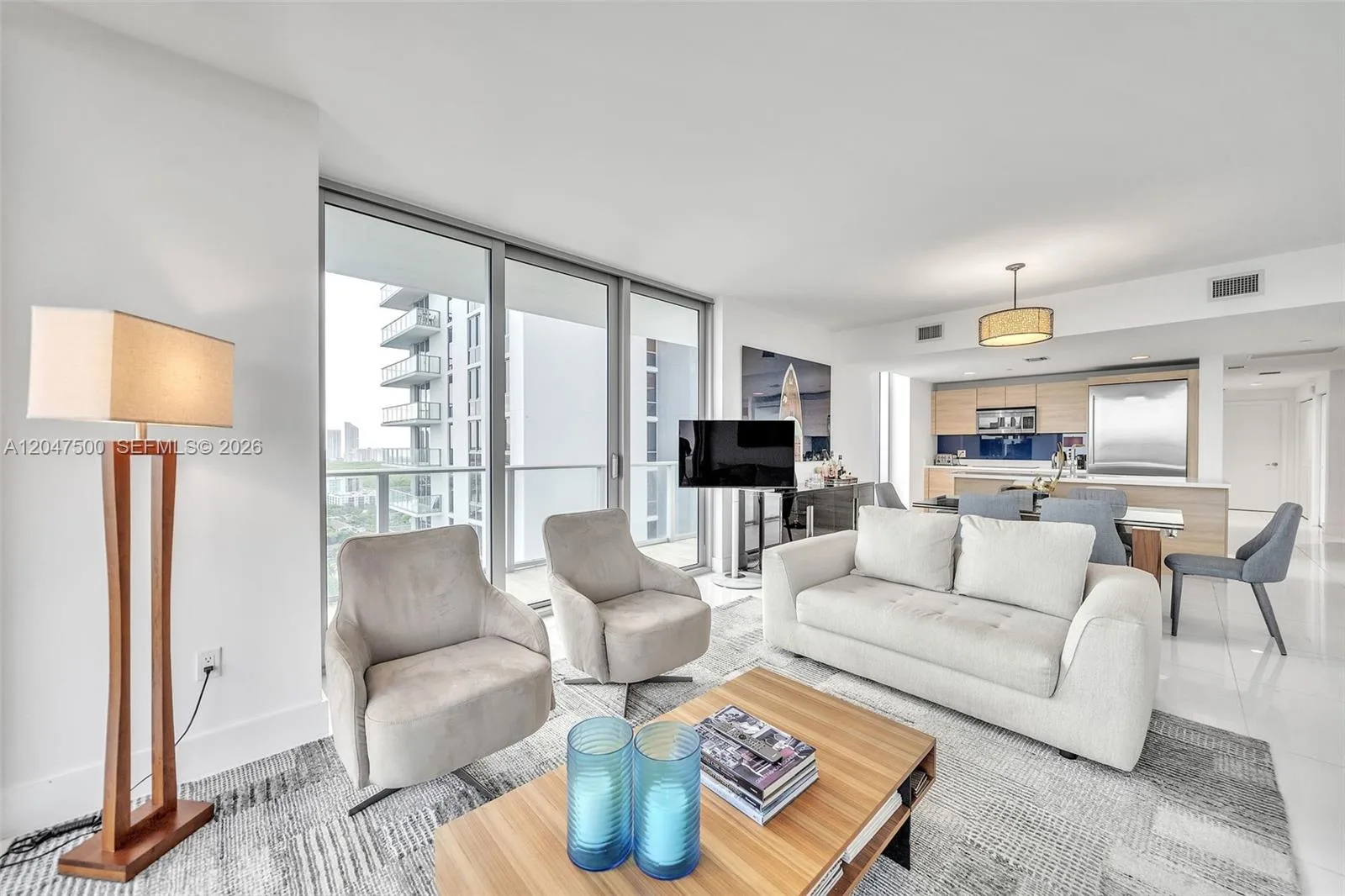 16385 Biscayne Blvd # 2707, North Miami Beach, FL 33160 photo 9