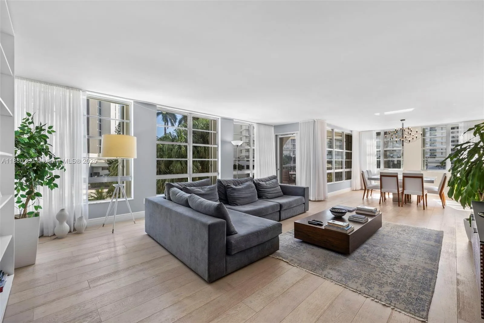 5660 Collins Ave # 2B, Miami Beach, FL 33140