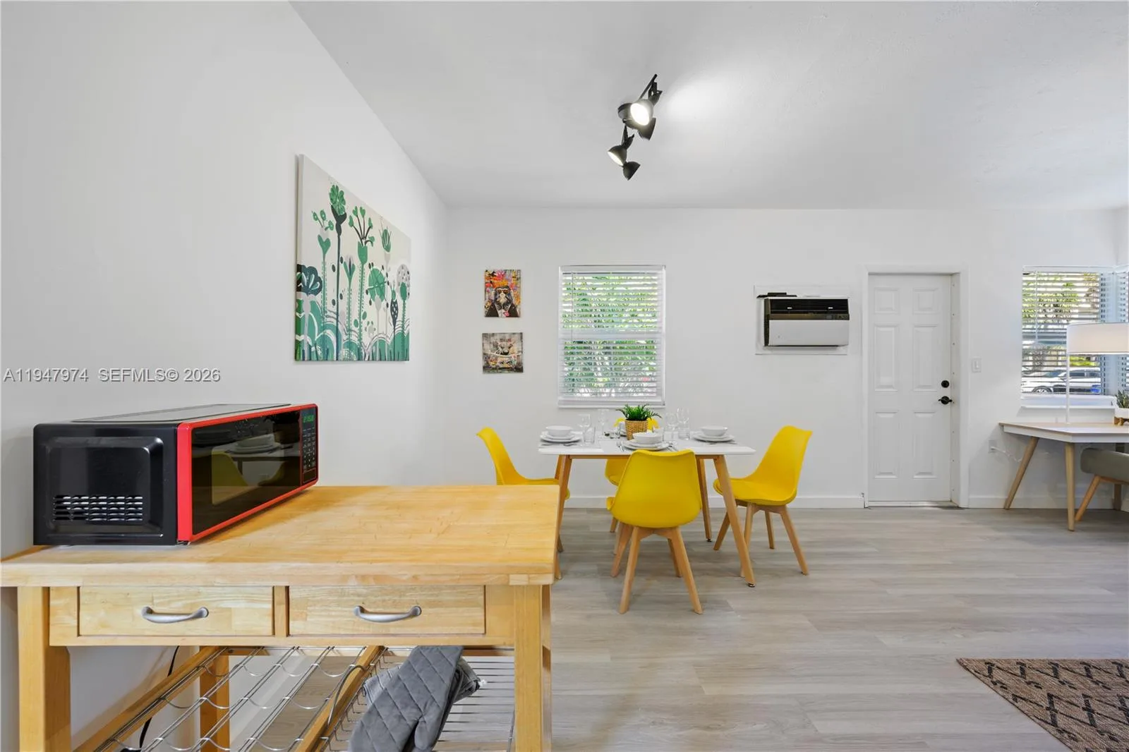 1444 NE 13th Ave unit 1-3, Fort Lauderdale, FL 33304 — zdjęcie 4