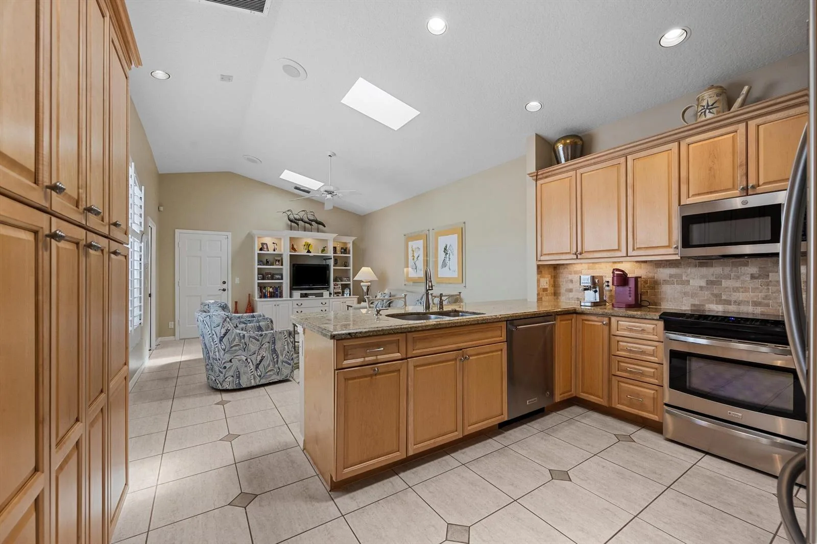 3878 N Longview Drive, Jupiter, FL 33477 photo 13