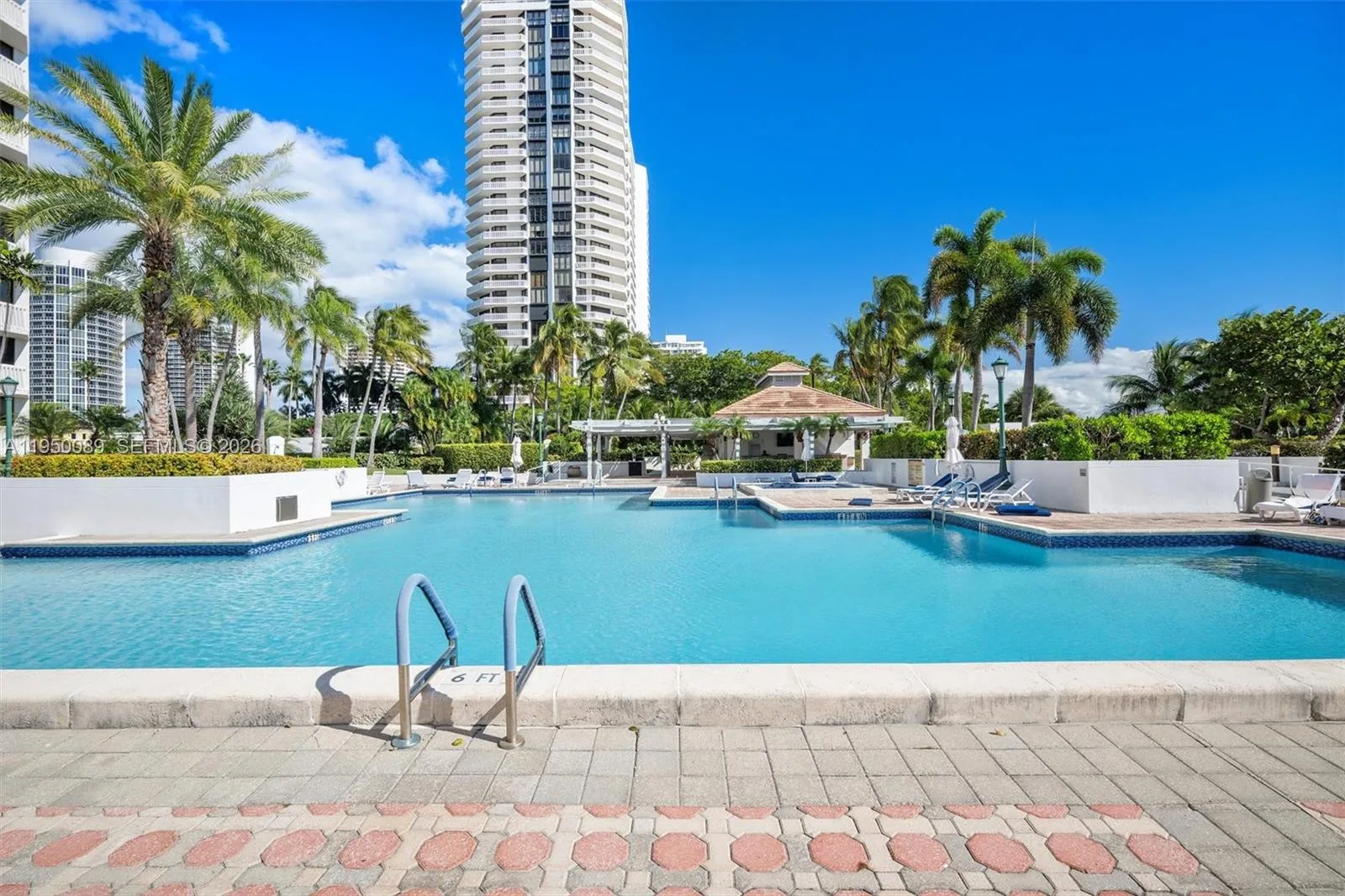 1000 E Island Blvd # 803, Aventura, FL 33160 photo 5