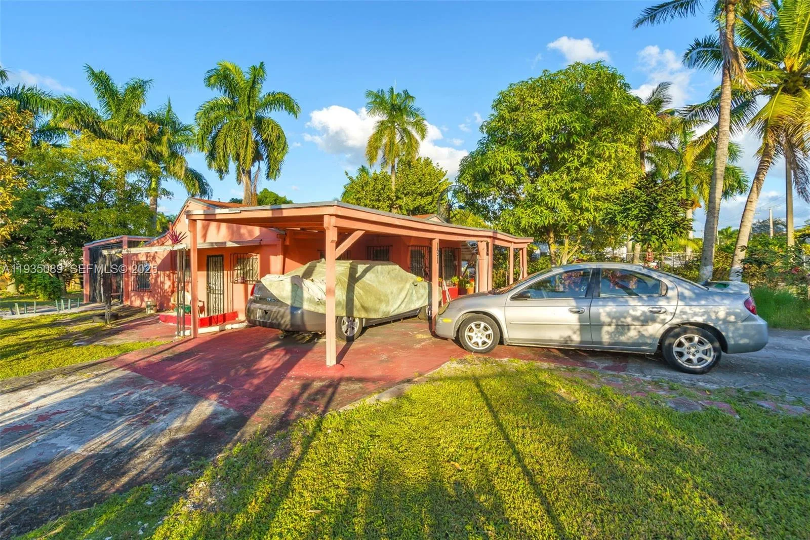 191 NW 83rd St, Miami, FL 33150 photo 2