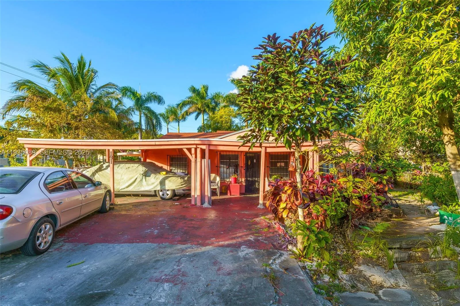 191 NW 83rd St, Miami, FL 33150 photo 3