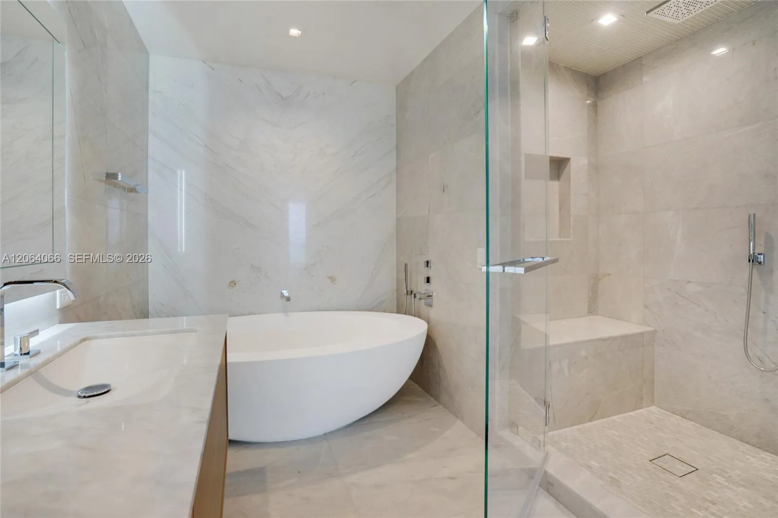 18501 Collins Ave # 1804, Sunny Isles Beach, FL 33160 photo 10