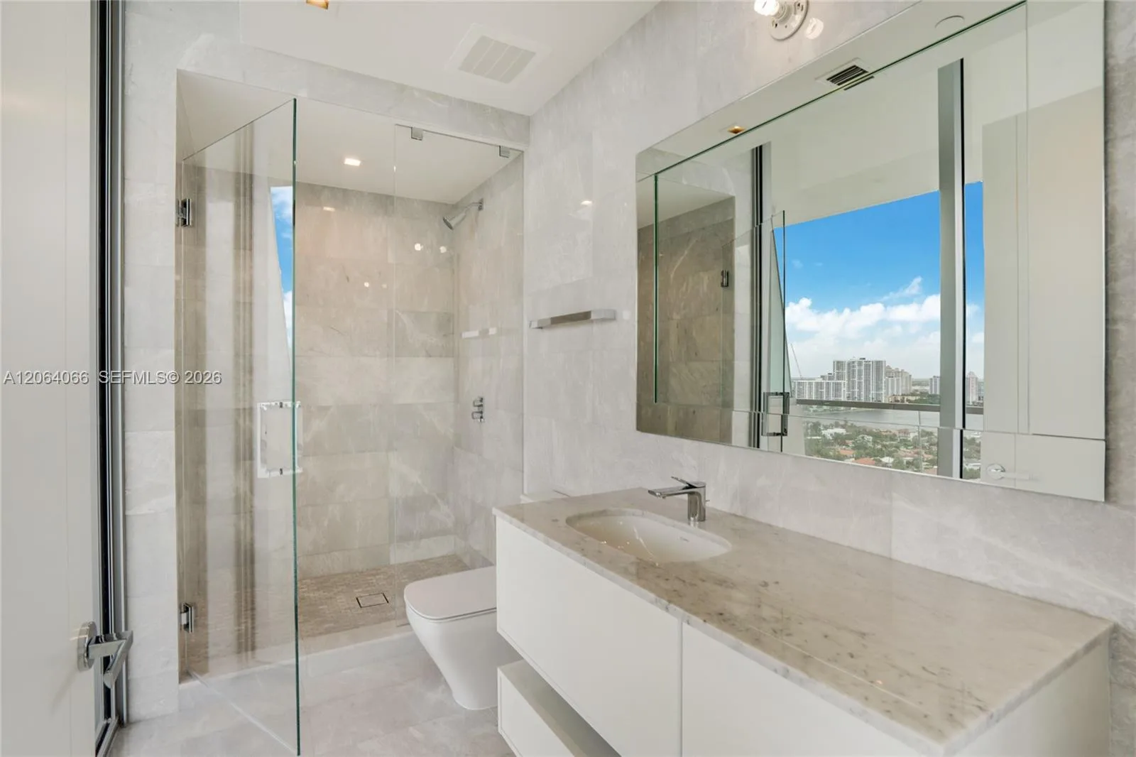 18501 Collins Ave # 1804, Sunny Isles Beach, FL 33160 photo 13