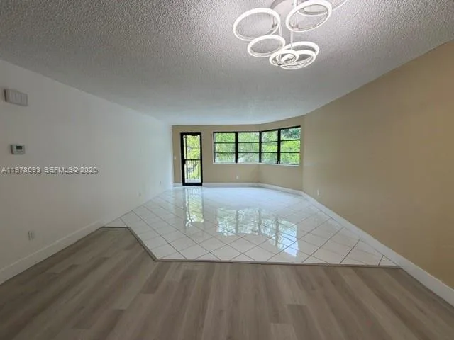 20860 San Simeon Way # 404-6, Miami, FL 33179