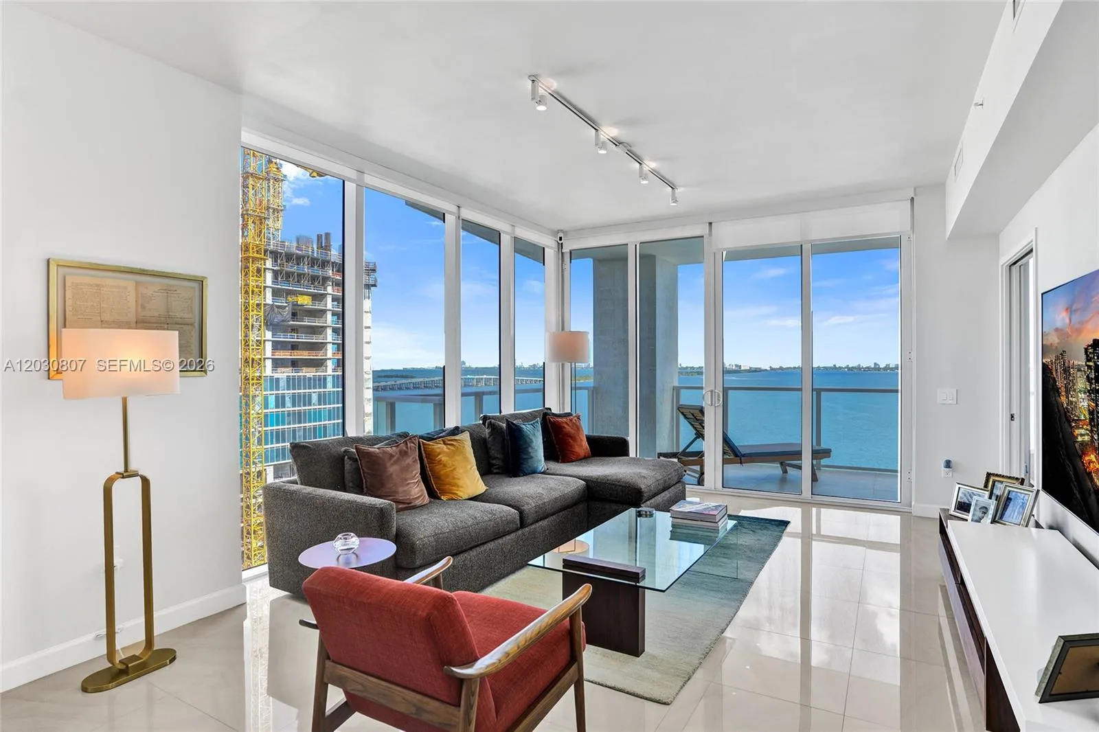 601 NE 27th St # 1507, Miami, FL 33137 photo 2