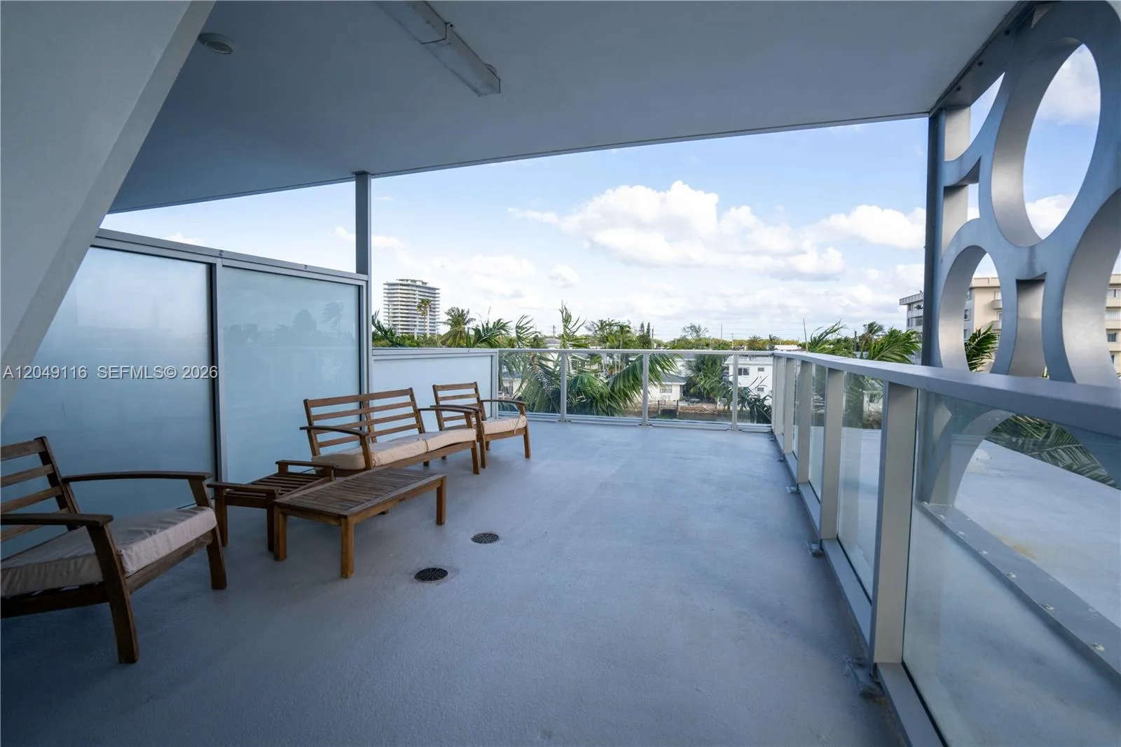 8425 Crespi Blvd # 304, Miami Beach, FL 33141 photo 4