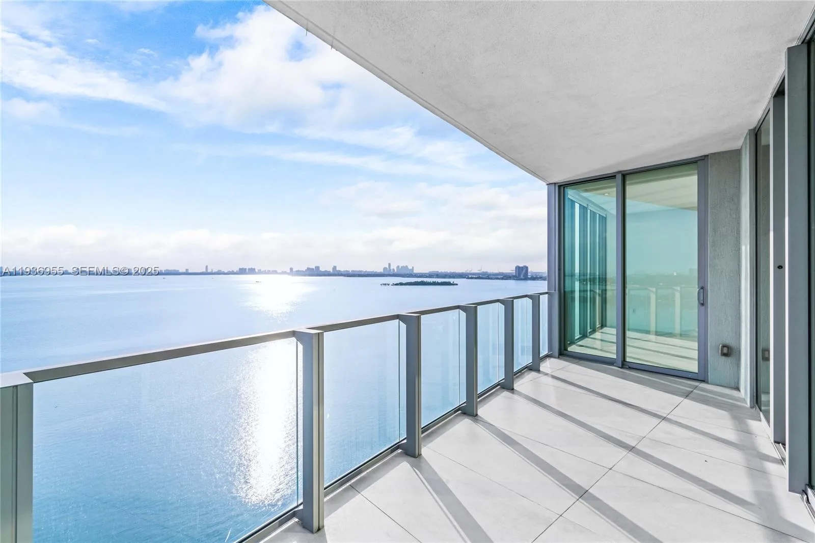 2900 NE 7th Ave # 1402, Miami, FL 33137 photo 12
