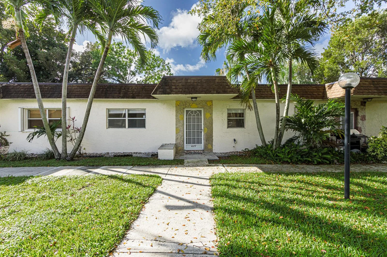 437 SW Natura Avenue # F, Deerfield Beach, FL 33441