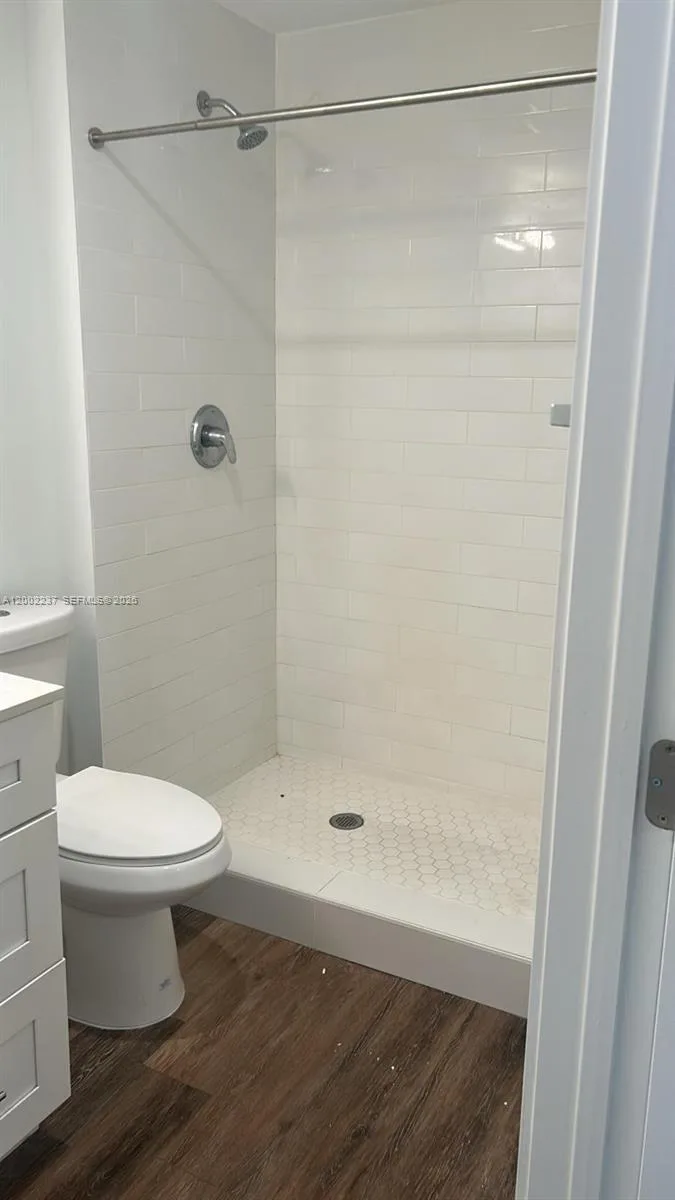 141 NW 16th Ave # 17, Miami, FL 33125