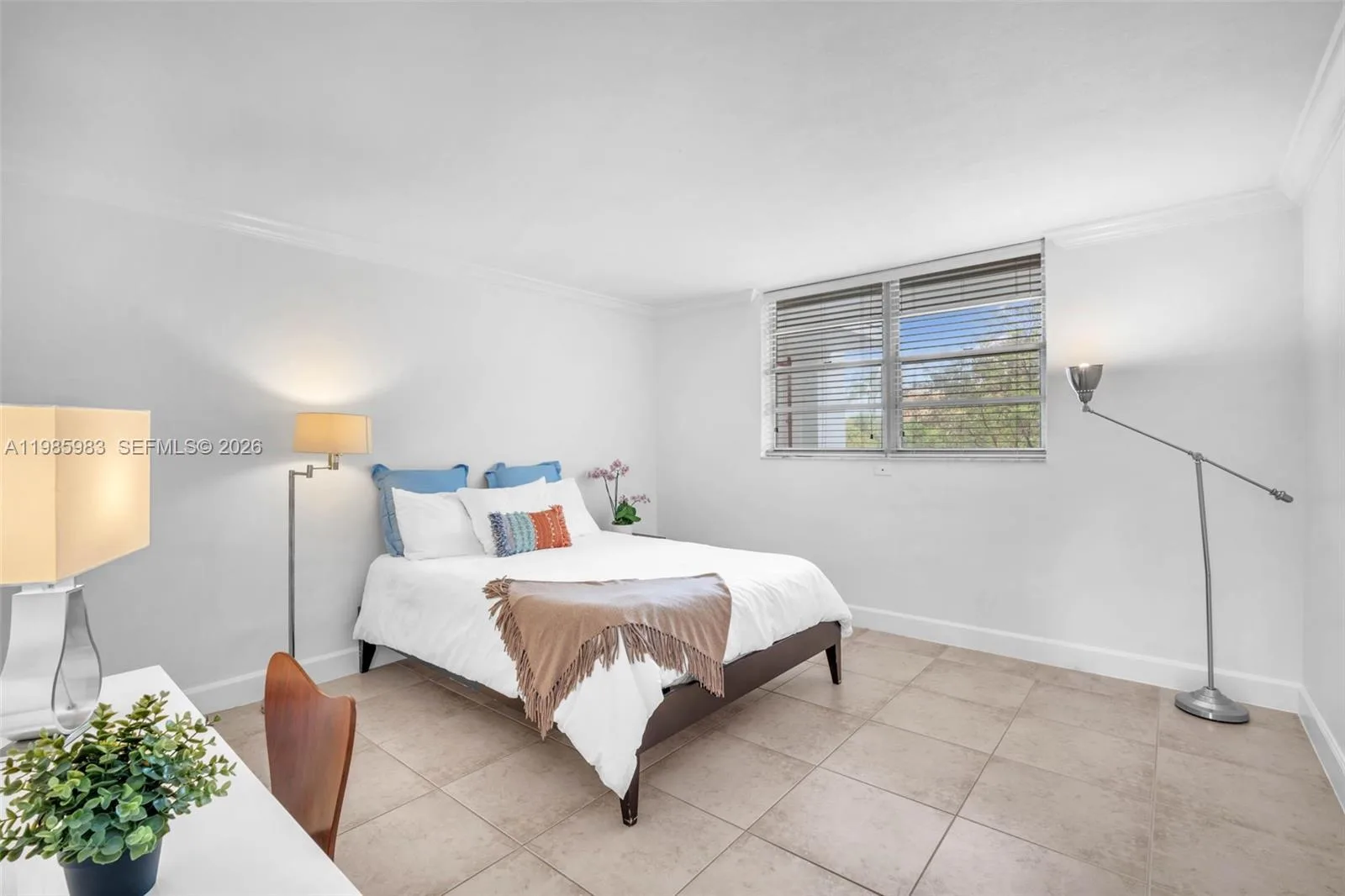 611 Ocean Dr # 3E, Key Biscayne, FL 33149 photo 9