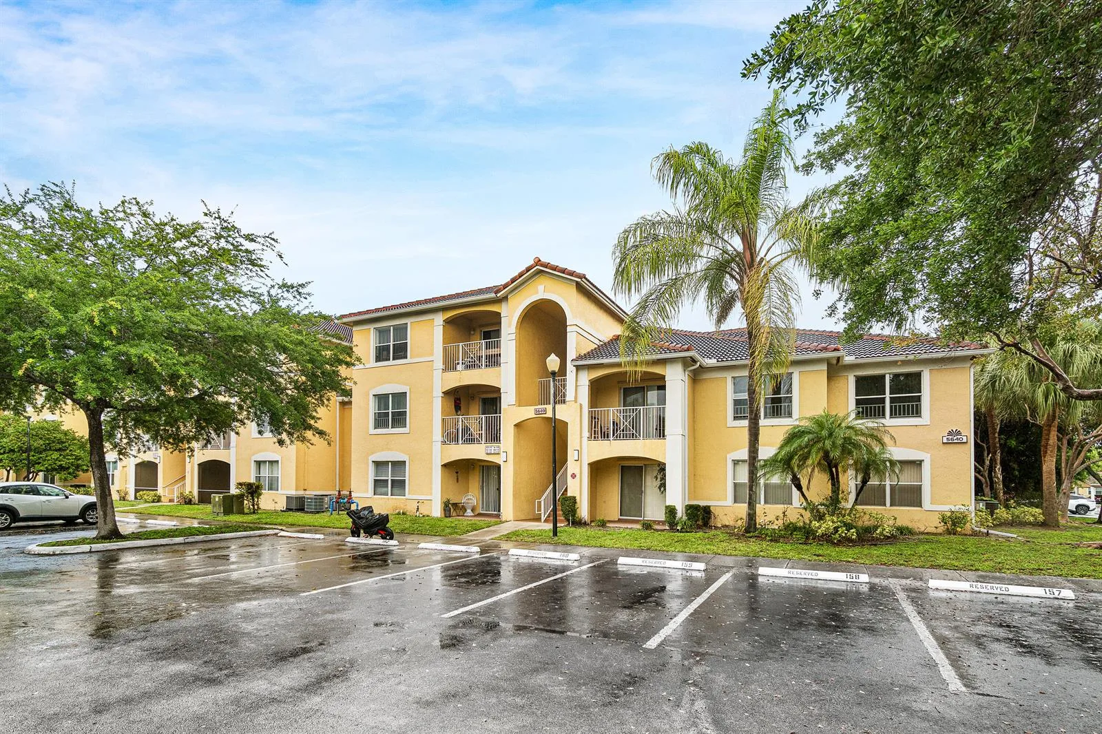 5640 NW 61st Street NW # 1411, Coconut Creek, FL 33073 photo 2