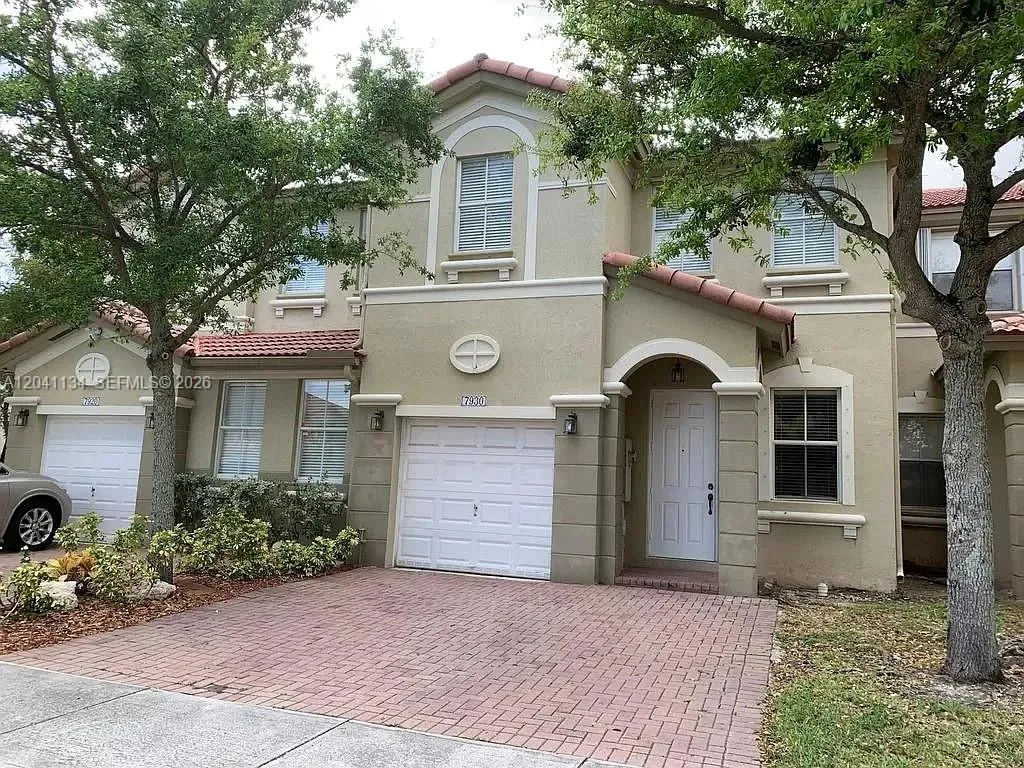 7930 NW 108th Pl, Doral, FL 33178