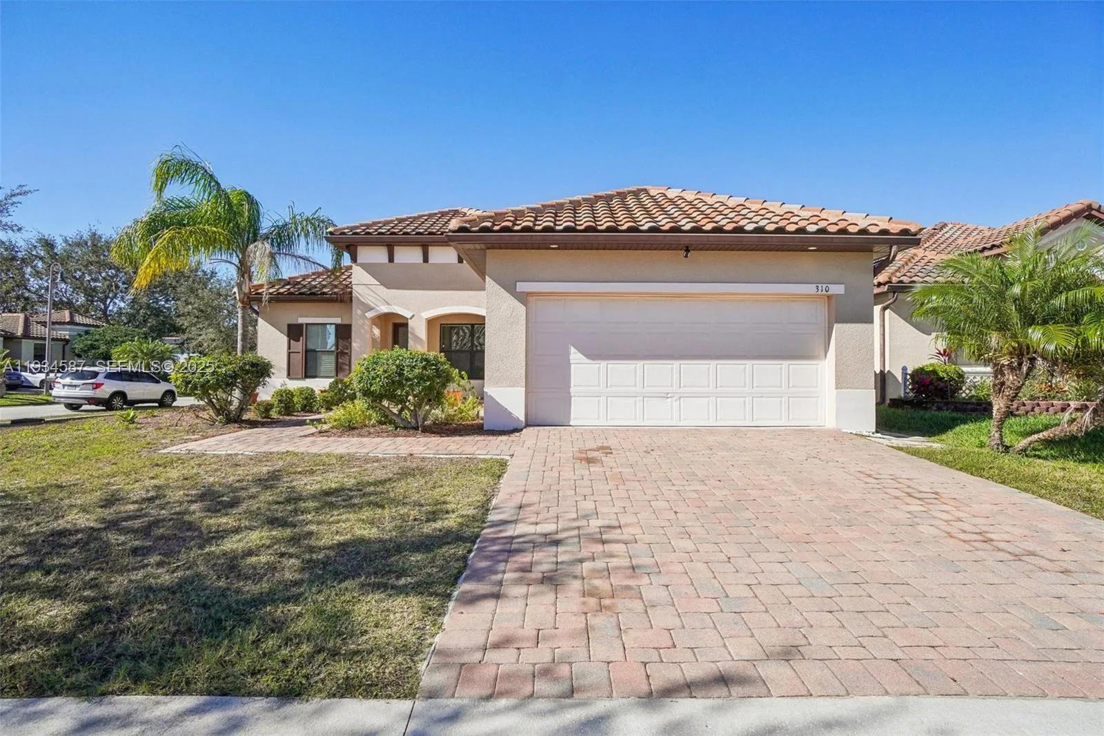 310 VILLA SORRENTO CIR, Other City - In The State Of Florida, FL 33844