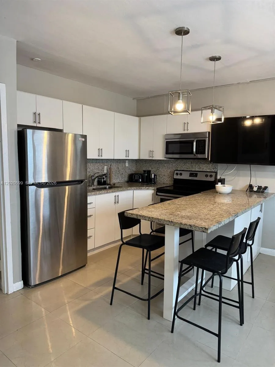 6767 Indian Creek Dr # 11, Miami Beach, FL 33141