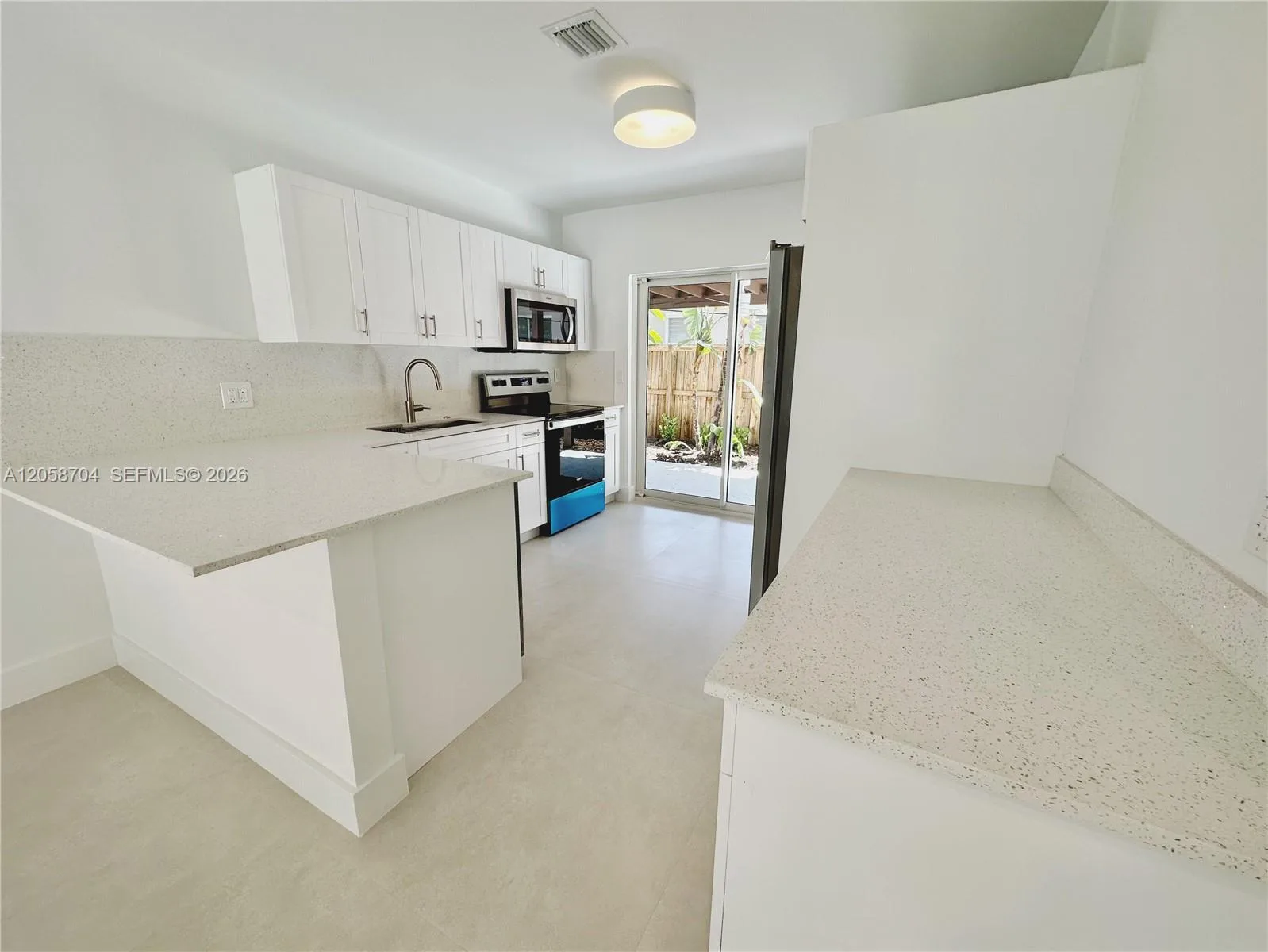 12125 NE 7th Ave # 1, North Miami, FL 33161 photo 6