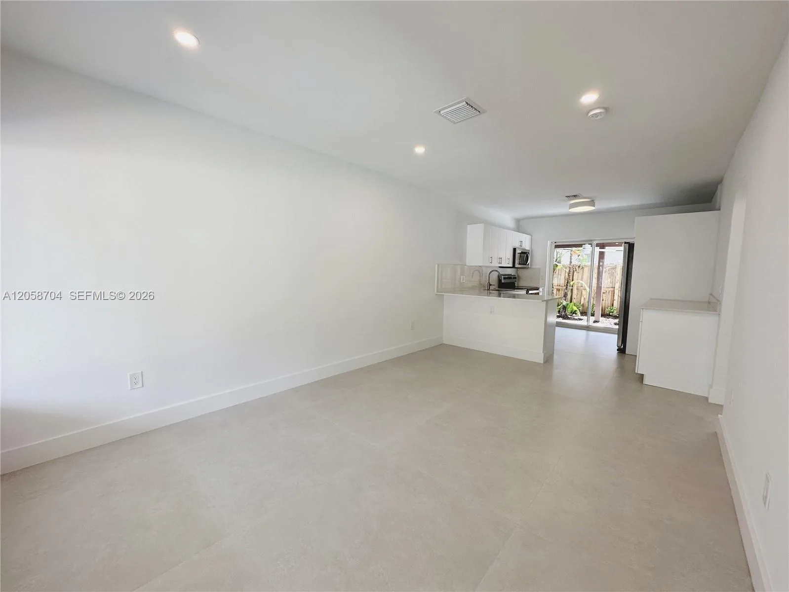 12125 NE 7th Ave # 1, North Miami, FL 33161 photo 8