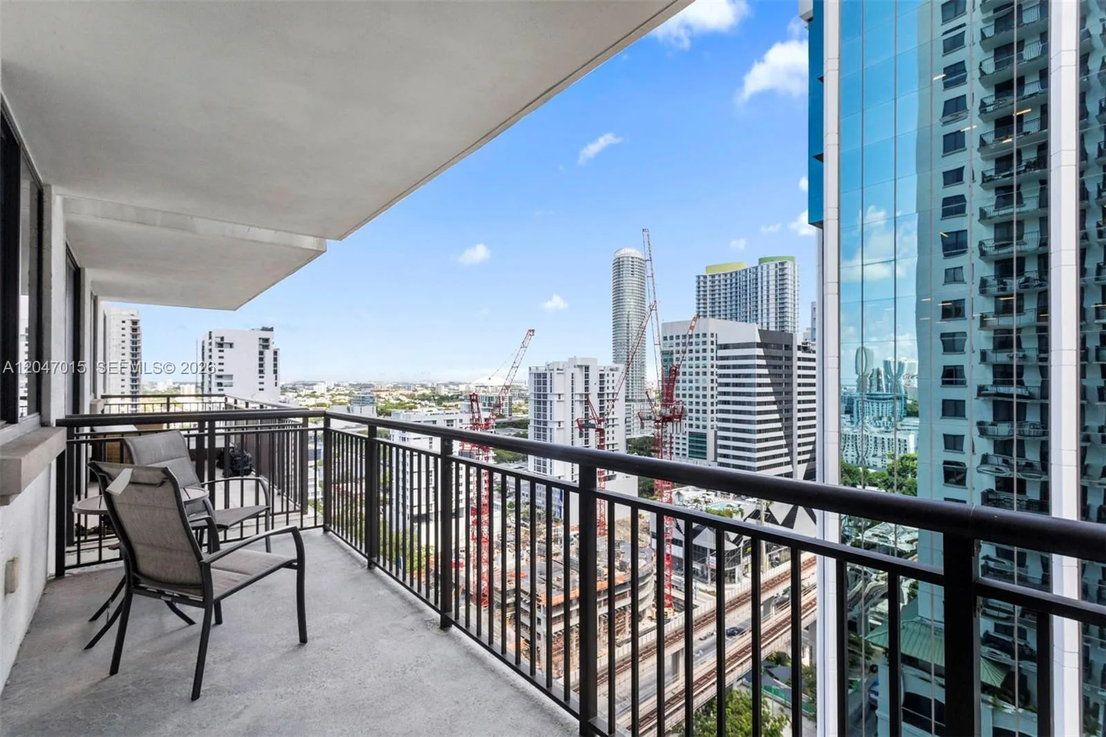 999 SW 1st Ave # 2015, Miami, FL 33130 photo 12