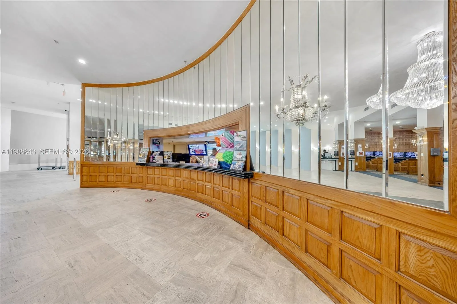 5445 Collins Ave # CU14, Miami Beach, FL 33140