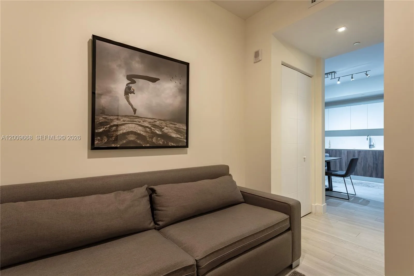 2960 NE 207th St # 904, Aventura, FL 33180 photo 12