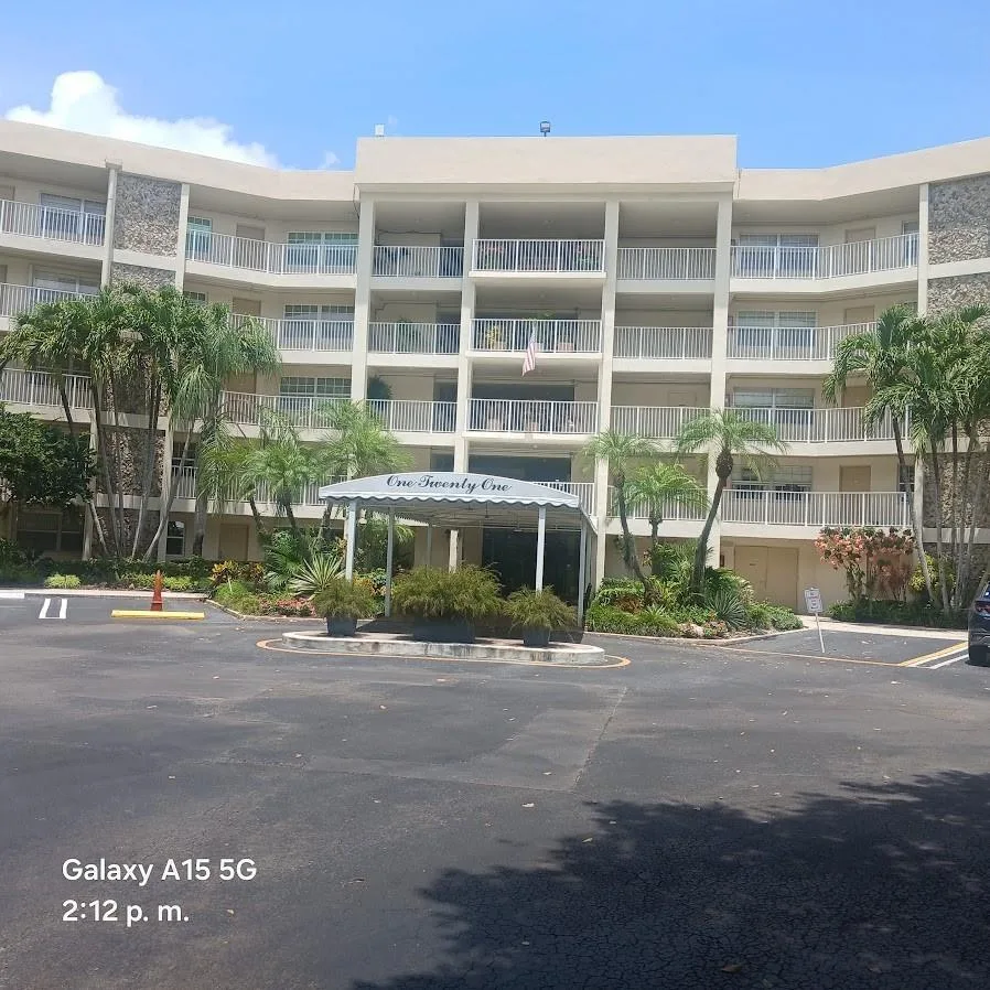 800 Cypress Grove Drive # Unit 312, Pompano Beach, FL 33069