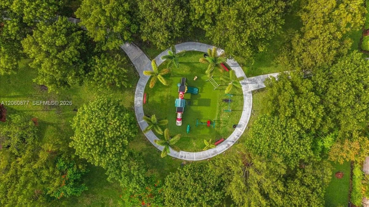11495 NW 71st St, Doral, FL 33178 photo 6