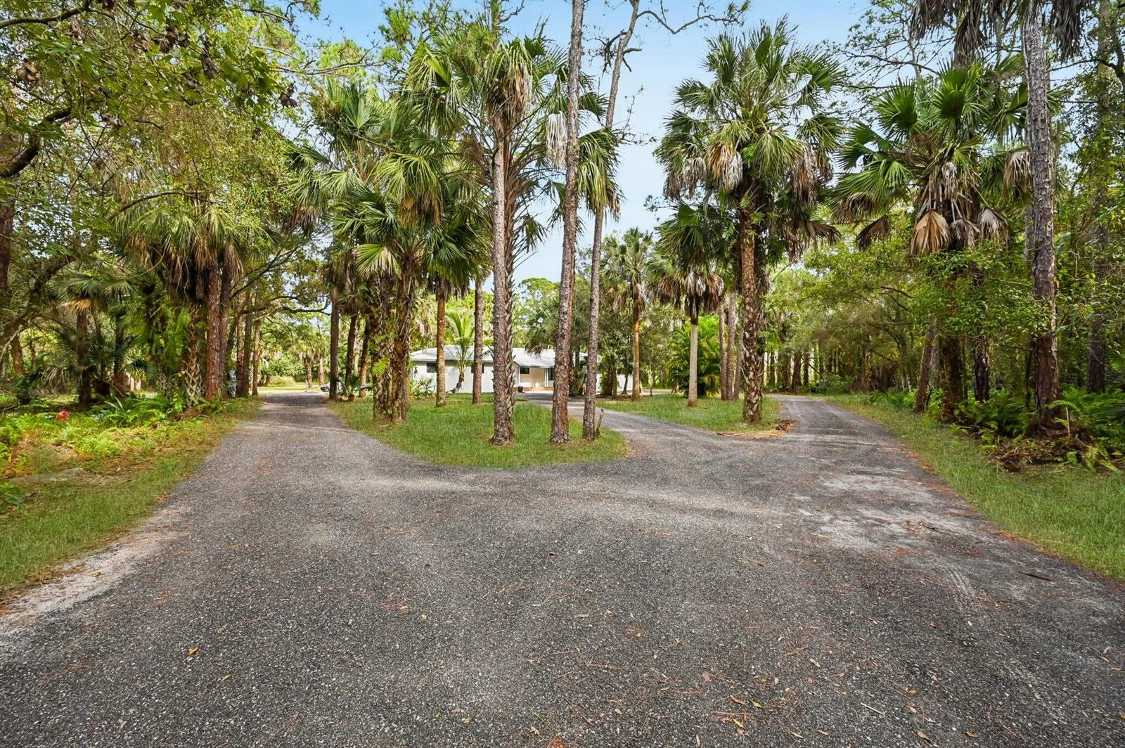 5225 SW Ludlum Street, Palm City, FL 34990