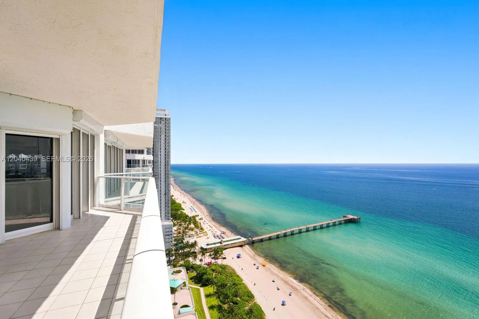 16445 Collins Ave # OS21/26(11B), Sunny Isles Beach, FL 33160