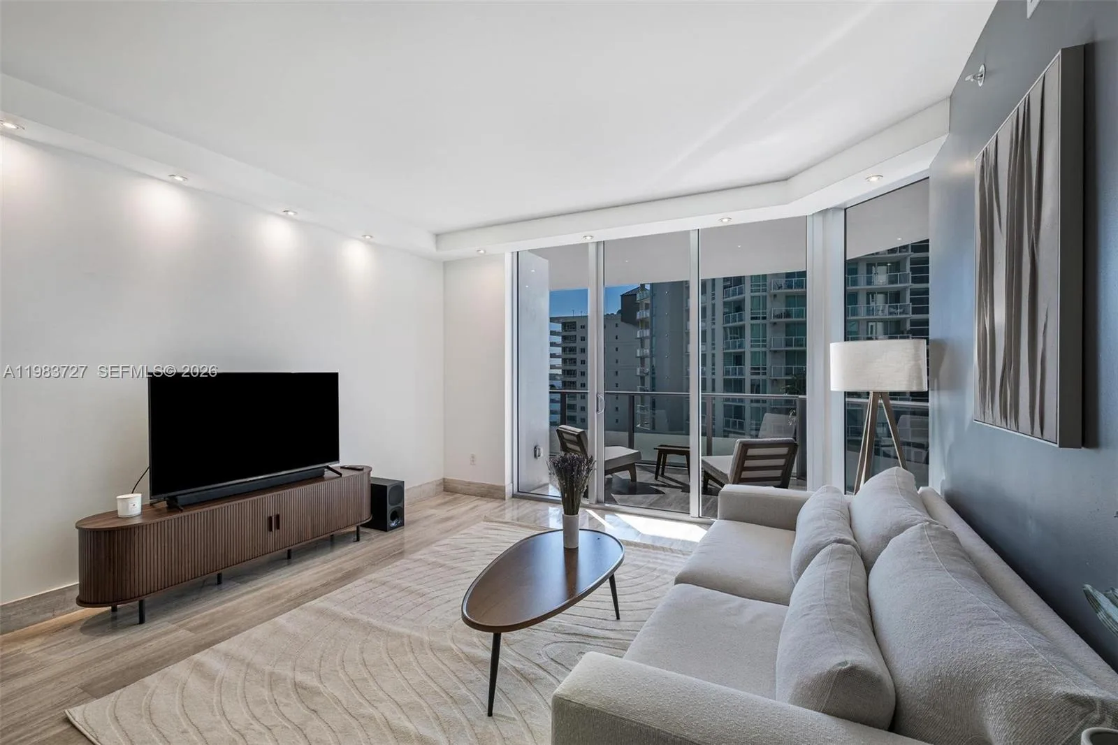 1300 Brickell Bay Dr # 1102, Miami, FL 33131 photo 2