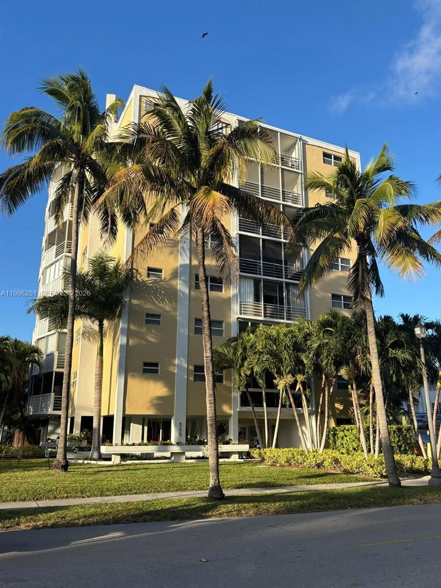 555 Crandon Blvd # 43, Key Biscayne, FL 33149