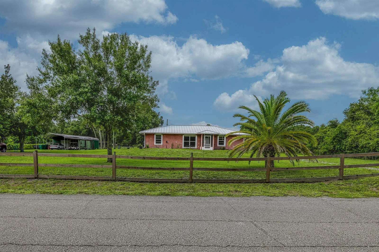 7346 NW 93rd Court, Okeechobee, FL 34972 photo 2