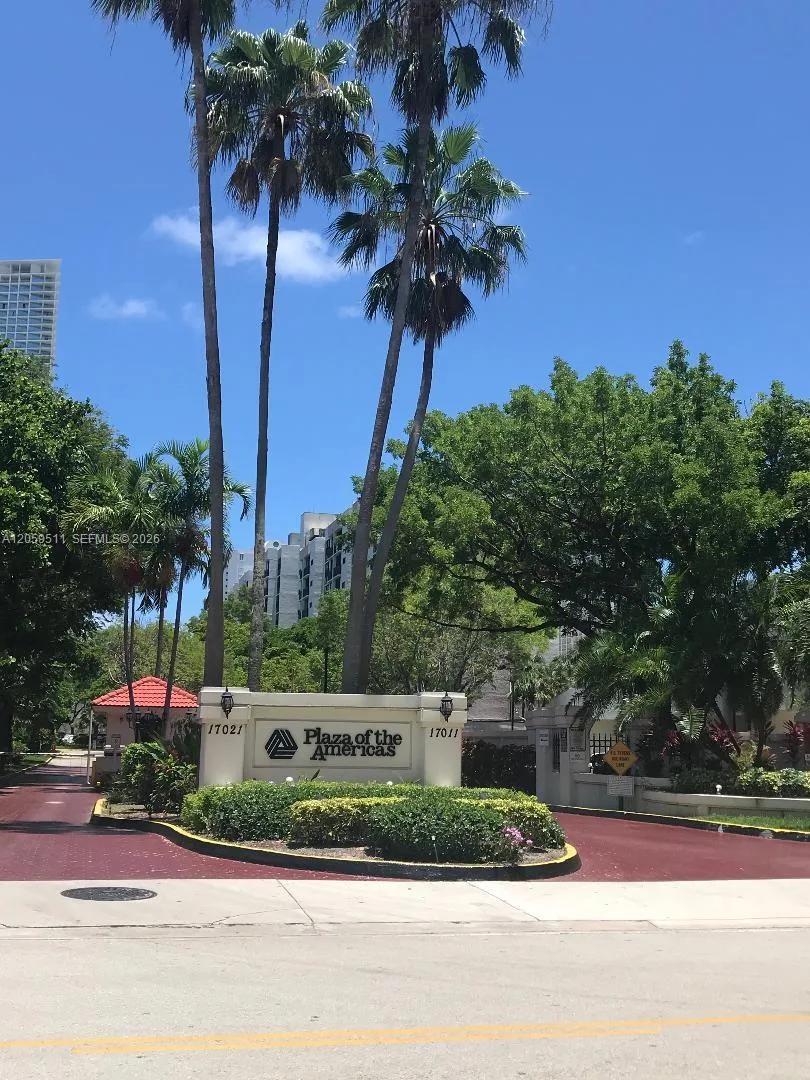 17021 N Bay Rd # 910, Sunny Isles Beach, FL 33160 photo 2