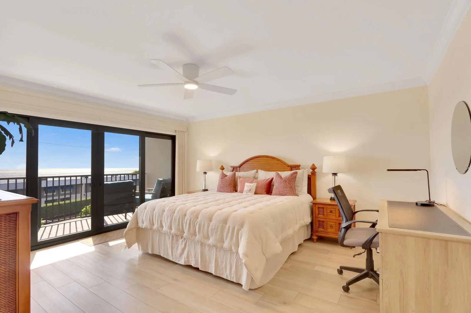 1055 Ocean Drive # 403, Juno Beach, FL 33408 photo 13