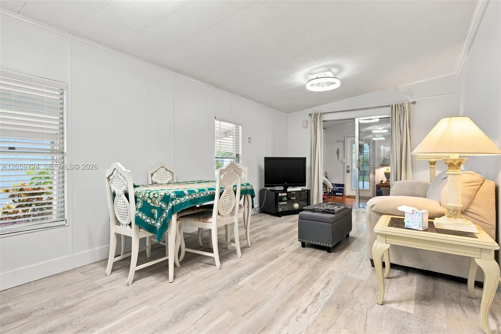 5220 SW 29th Ter, Fort Lauderdale, FL 33312 photo 12