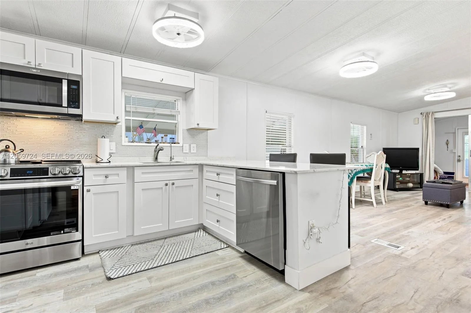 5220 SW 29th Ter, Fort Lauderdale, FL 33312 photo 8