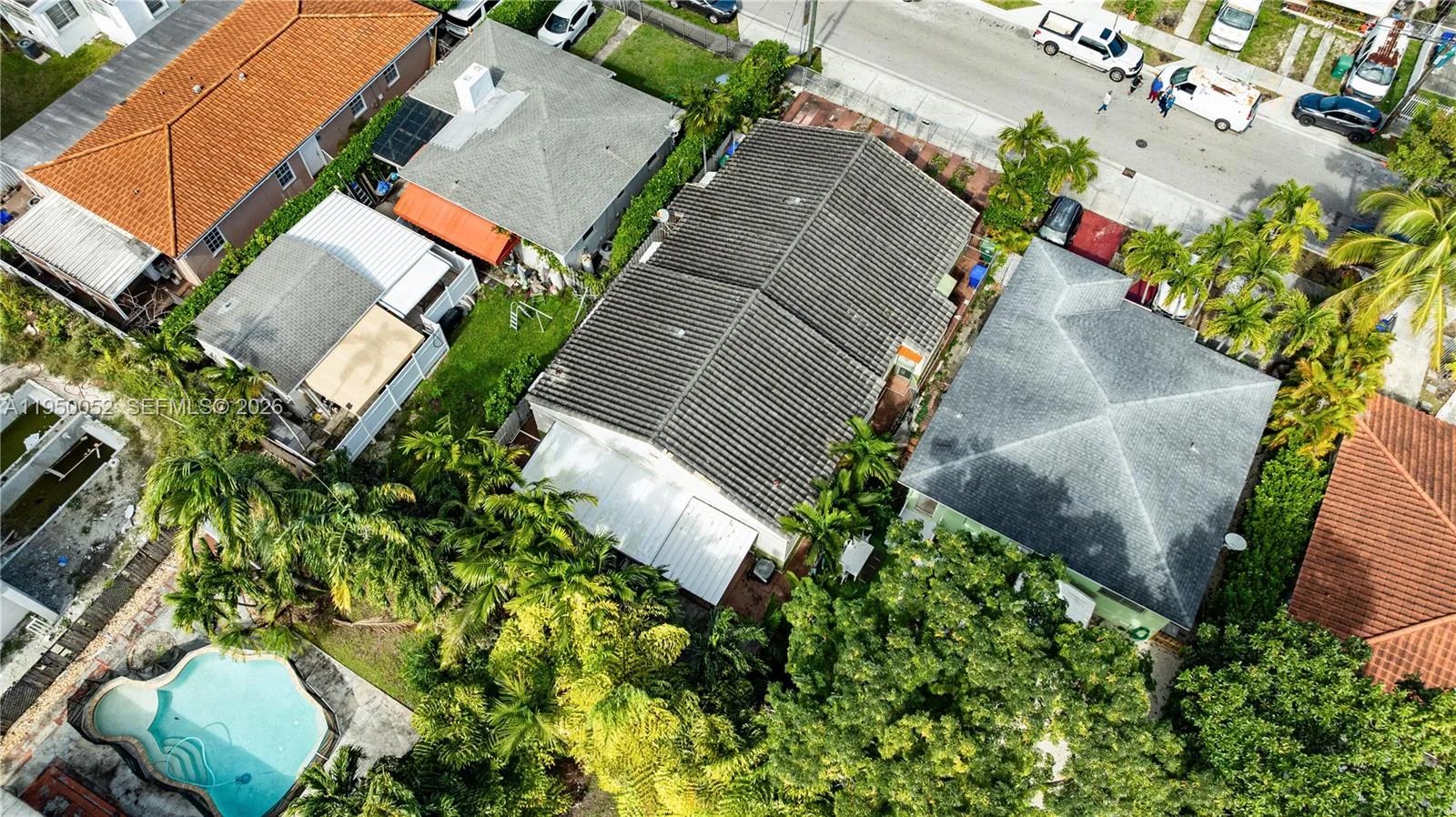 1428 SW 20th St, Miami, FL 33145 photo 6