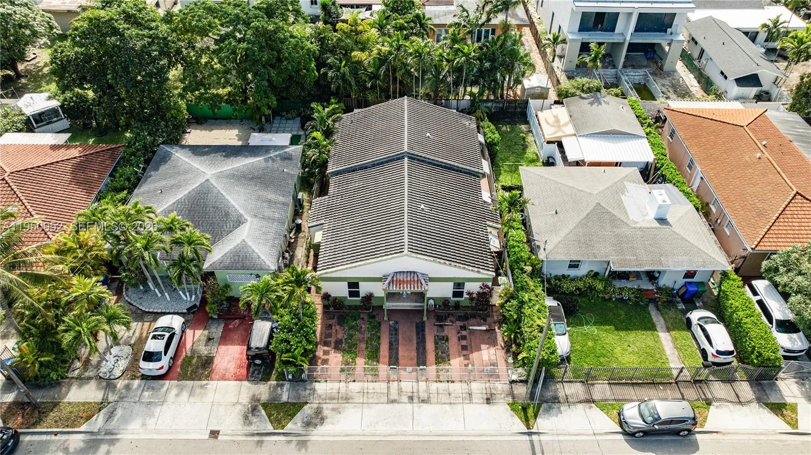 1428 SW 20th St, Miami, FL 33145 photo 8