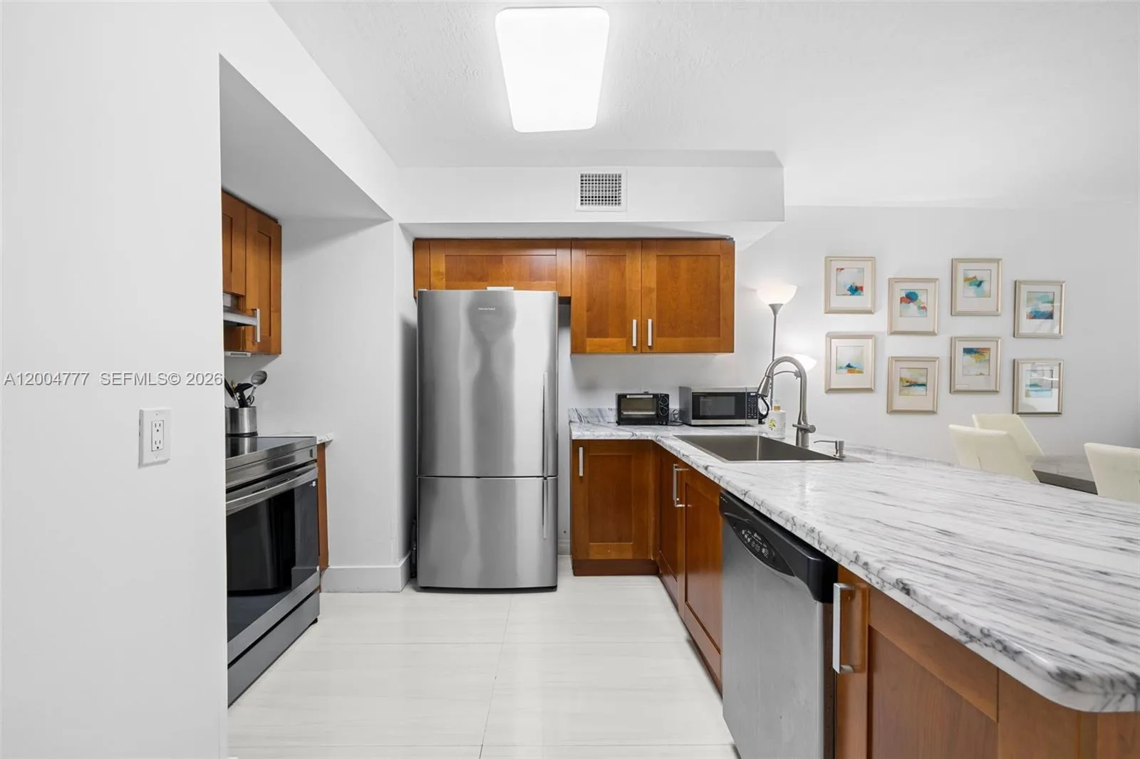 9499 Collins Ave # 207, Surfside, FL 33154 photo 3