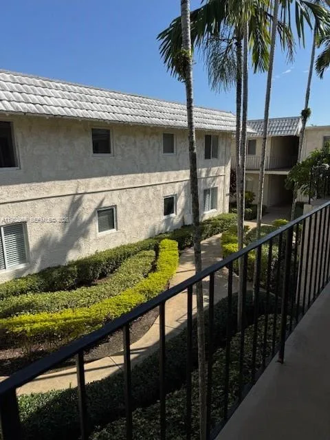 8601 SW 68th Ct # 23, Pinecrest, FL 33156
