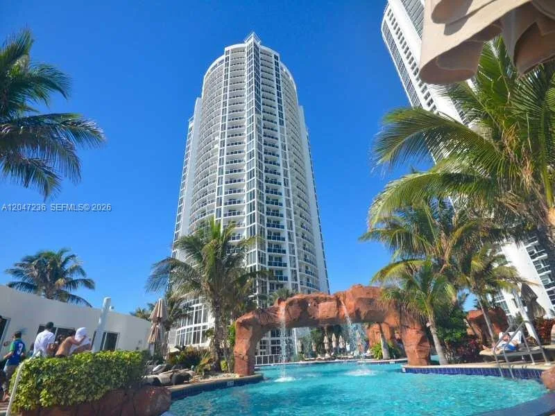 18001 Collins Ave # 708, Sunny Isles Beach, FL 33160